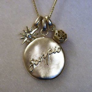 Kendra Scott | Scorpio Charm Necklace Set In Gold